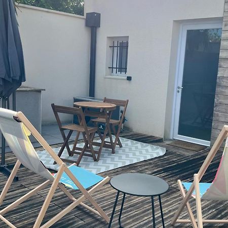 Studio Piscine Partagee Parking Securise Saint-Yrieix-sur-Charente Exterior foto